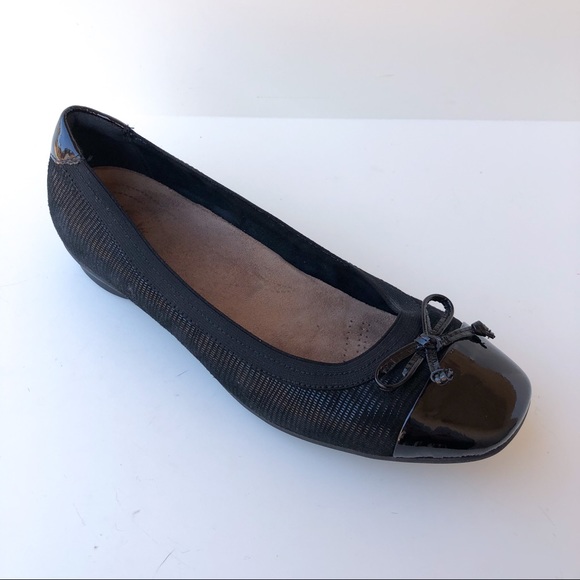 clarks unstructured ballet flats